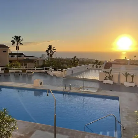 108 Parque Cristina, Ocean View, Heated Pool, Free Wi Fi Apartamento *