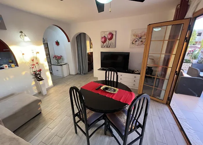 Appartement 108 Parque Cristina, Ocean View, Heated Pool, Free Wi Fi Costa Adeje (Tenerife)