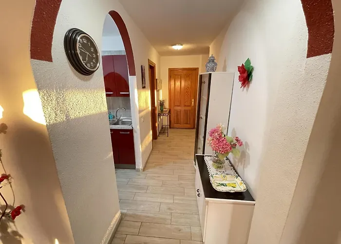 108 Parque Cristina, Ocean View, Heated Pool, Free Wi Fi Apartment