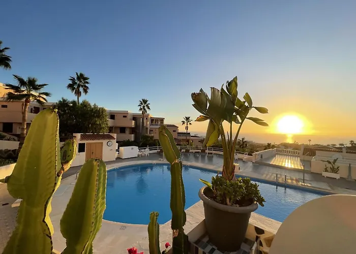 108 Parque Cristina, Ocean View, Heated Pool, Free Wi Fi * Costa Adeje (Tenerife)