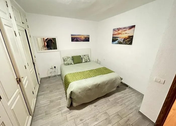 108 Parque Cristina, Ocean View, Heated Pool, Free Wi Fi Apartment *