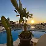 108 Parque Cristina, Ocean View, Heated Pool, Free Wi Fi אדחה