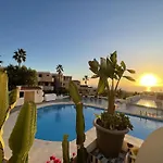 108 Parque Cristina, Ocean View, Heated Pool, Free Wi Fi * אדחה