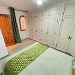 דירה 108 Parque Cristina, Ocean View, Heated Pool, Free Wi Fi *