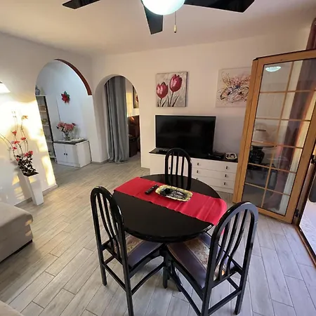 Апартаменты 108 Parque Cristina, Ocean View, Heated Pool, Free Wi Fi Адехе