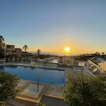 108 Parque Cristina, Ocean View, Heated Pool, Free Wi Fi Appartement